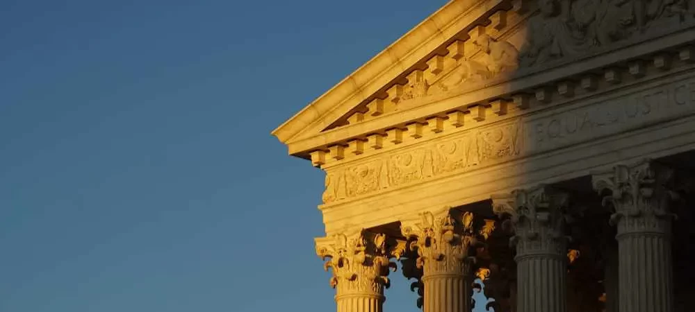 How Does the U.S. Supreme Court Work?-image